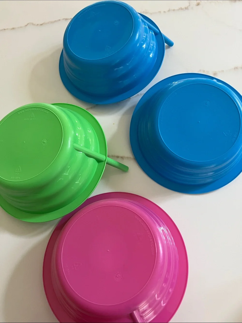 Straw Bowls